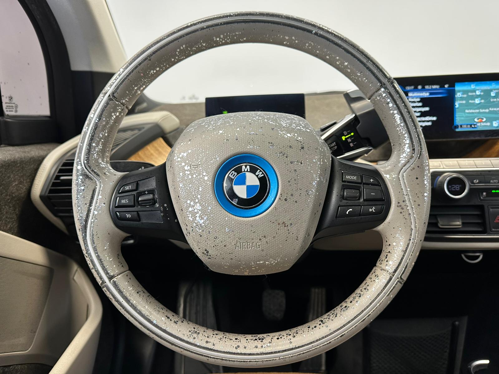 BMW i3 16
